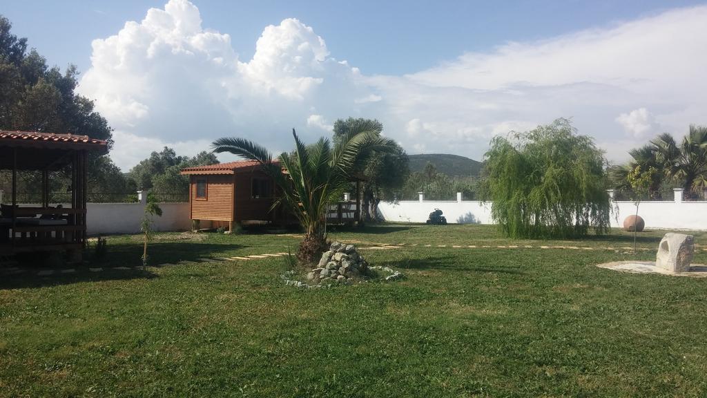Liberta Guesthouse Seferihisar Quarto foto
