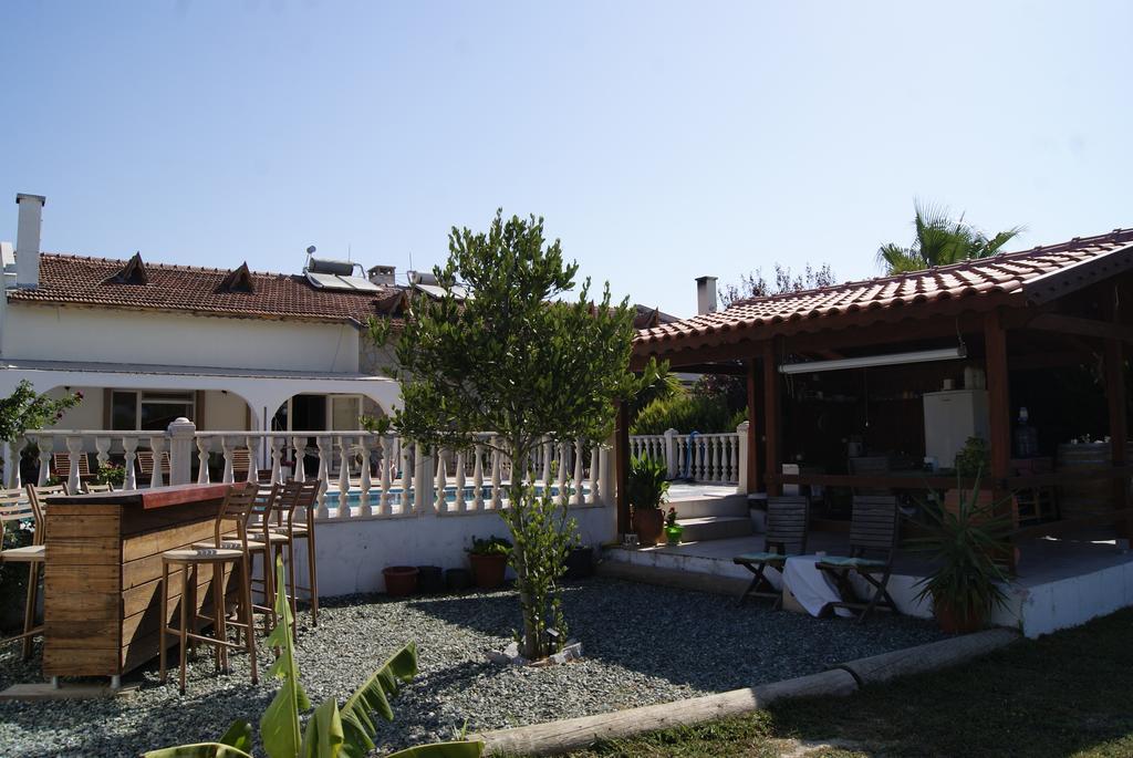 Liberta Guesthouse Seferihisar Exterior foto